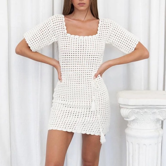 Isabelle Quinn Sofia Mini Dress Ivory - Picture 1 of 5